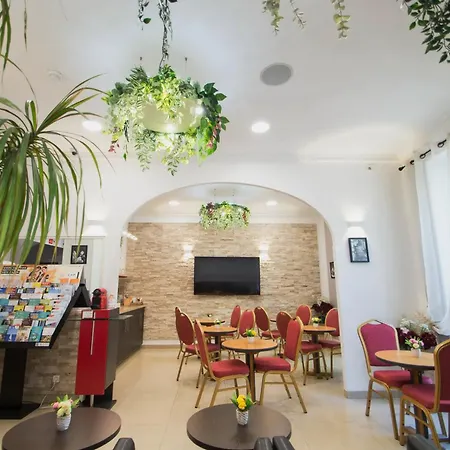 Parisien Hotel Nice